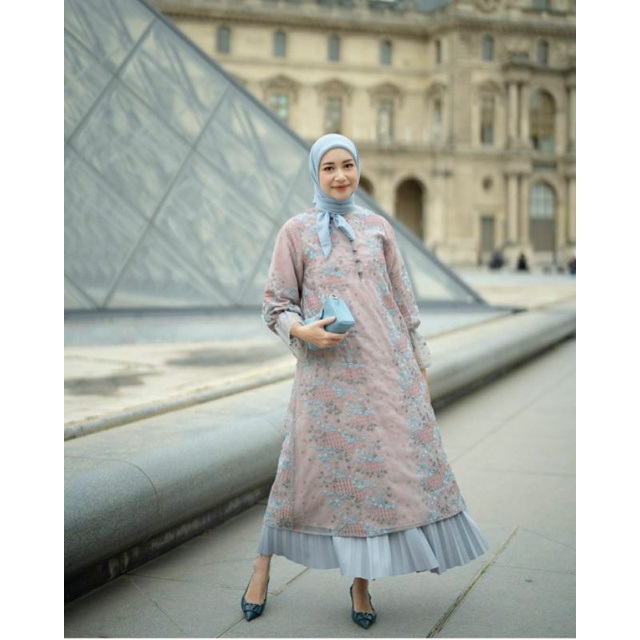 NEW Charlotte Tunik Heaven Lights