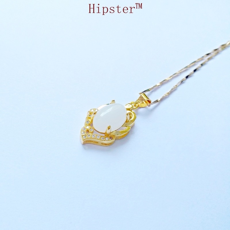 Retro Style Elegant Golden Jade Pendant 18K Gold Necklace