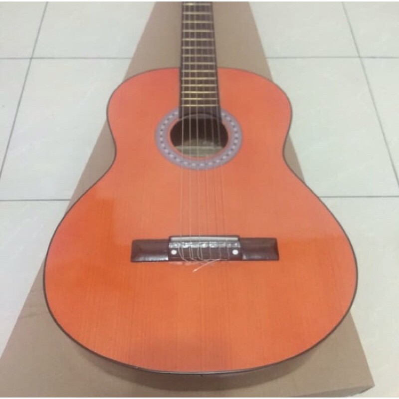 Gitar akustik klasik YAMAHA nilon custom MURAH