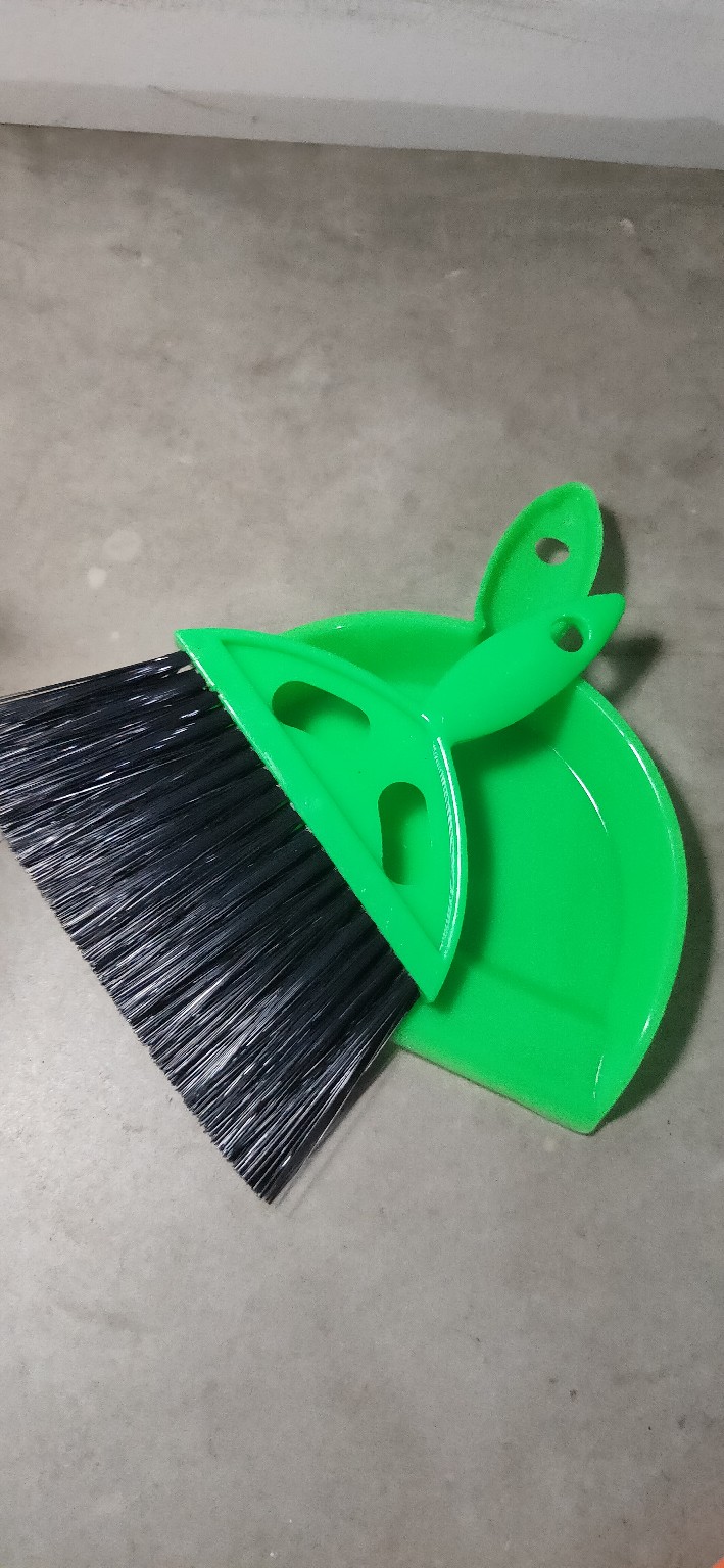 Sapu Mobil Dragon Milano / Sapu Pengki Mini / Sapu Meja Mini / Serokan Kecil / Plastik