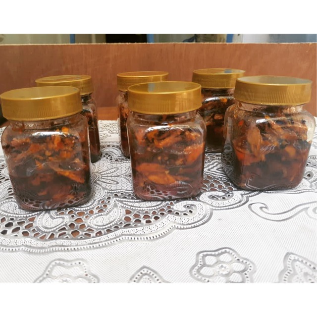 

Sambal ikan cakalang asap