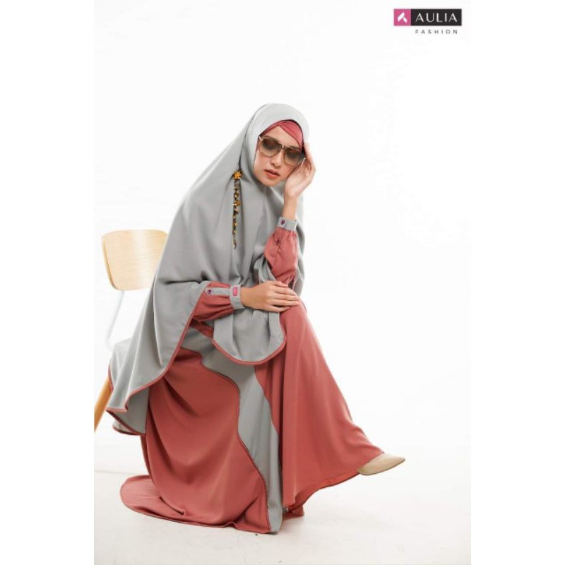 Set Gamis Syar'i Branded Mewah Set Hijab