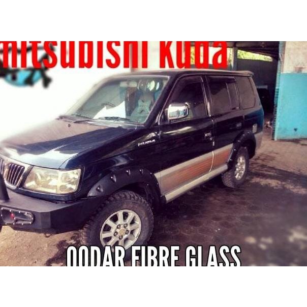 Over Fender Mitsubishi Kuda