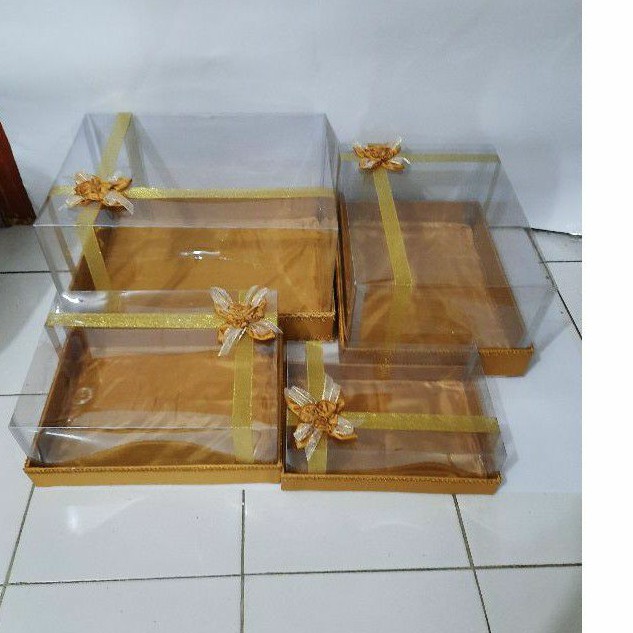 

kotak hantaran seserahan mika tinggi isi 4 warna gold