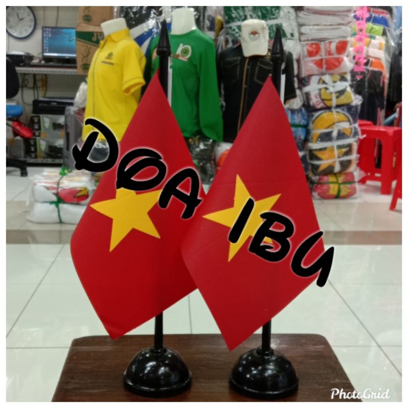 

best seller tiang kayu meja+bendera VIETNAM ready stock