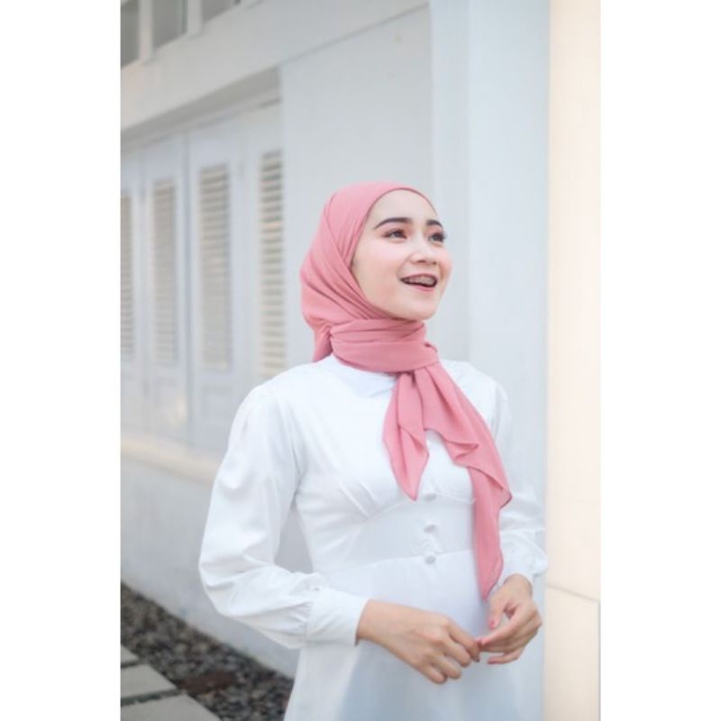 Segiempat Inner | Segitiga Ceruty Premium Syar’i Instan By Desmonda Hijab