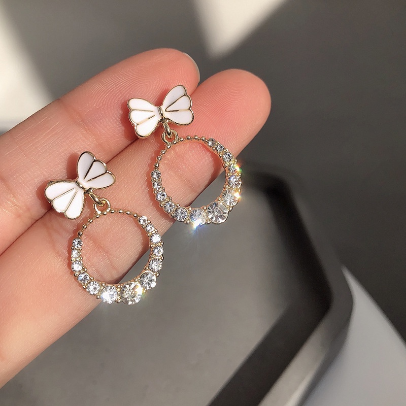 Anting Tusuk Desain Pita Hias Zircon Gaya Korea Serbaguna Untuk Wanita