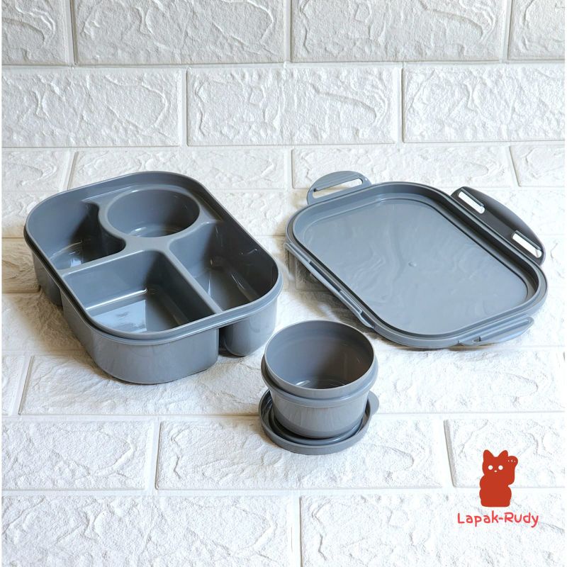 Kotak makan ompreng bento monochrome aesthetic with mini soup