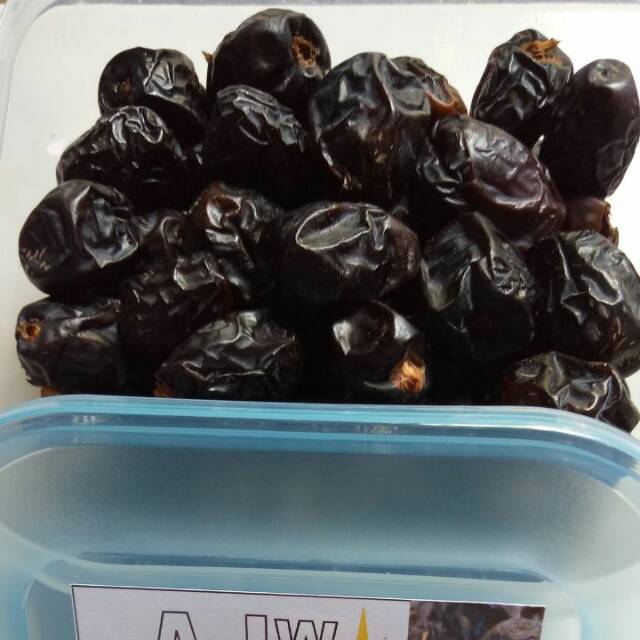 

Kurma Nabi / Ajwa Asli Madinah Grade B 1000 gr