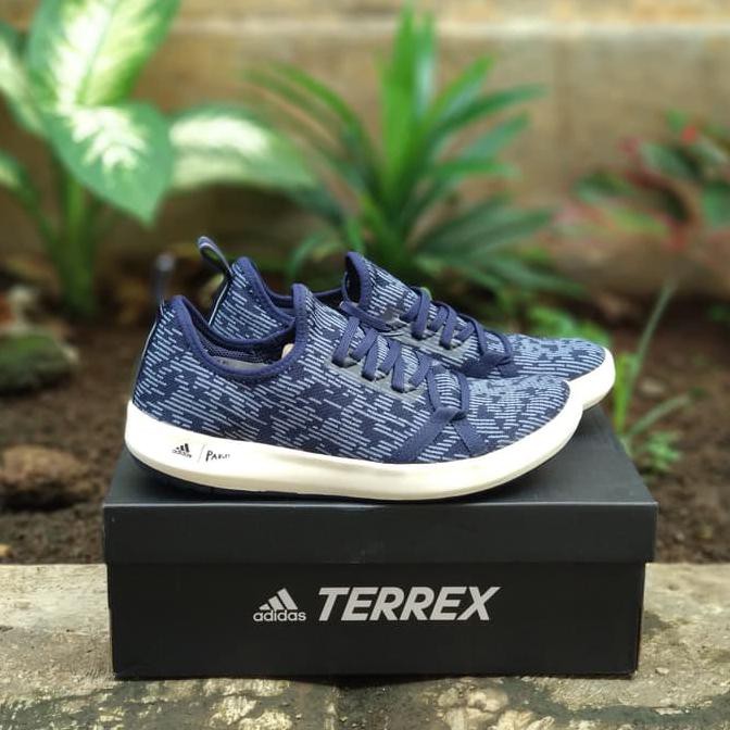 Sepatu Outdoor Adidas Terrex CC Boat Parley CM7527 Original