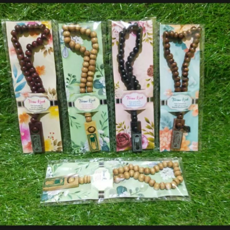 SOUVENIR TASBIH KAYU kemas plastik alas kertas