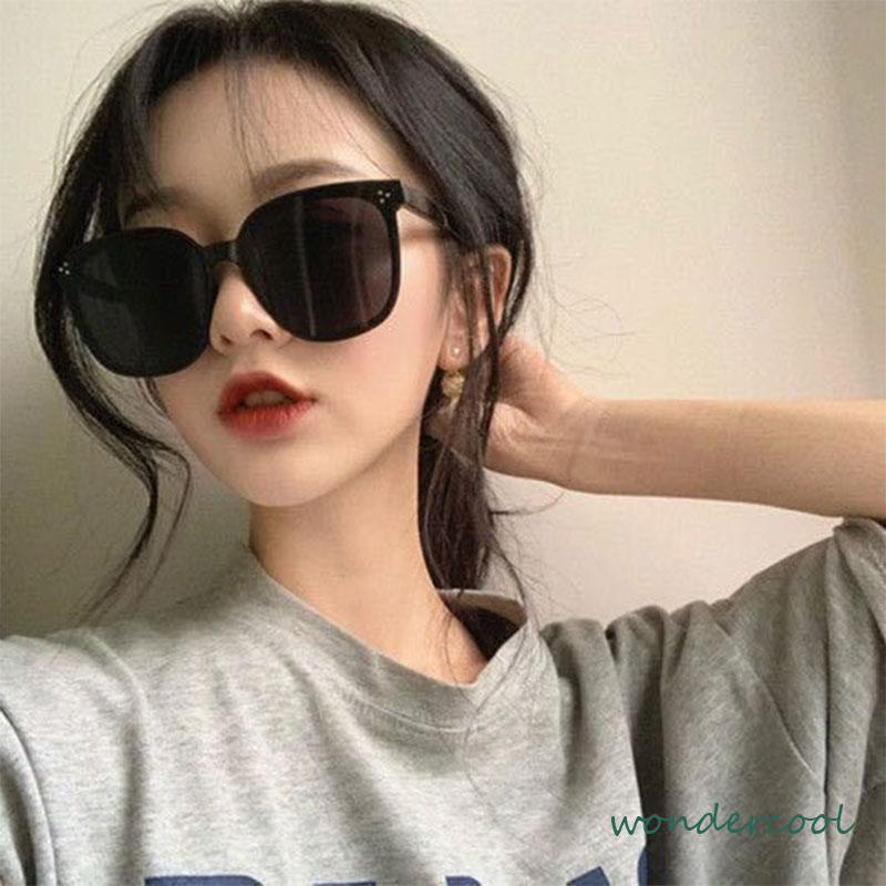 Korean Design Retro Mata Kucing Kacamata Hitam Wanita Sunglasses Tiga Titik Import-Won