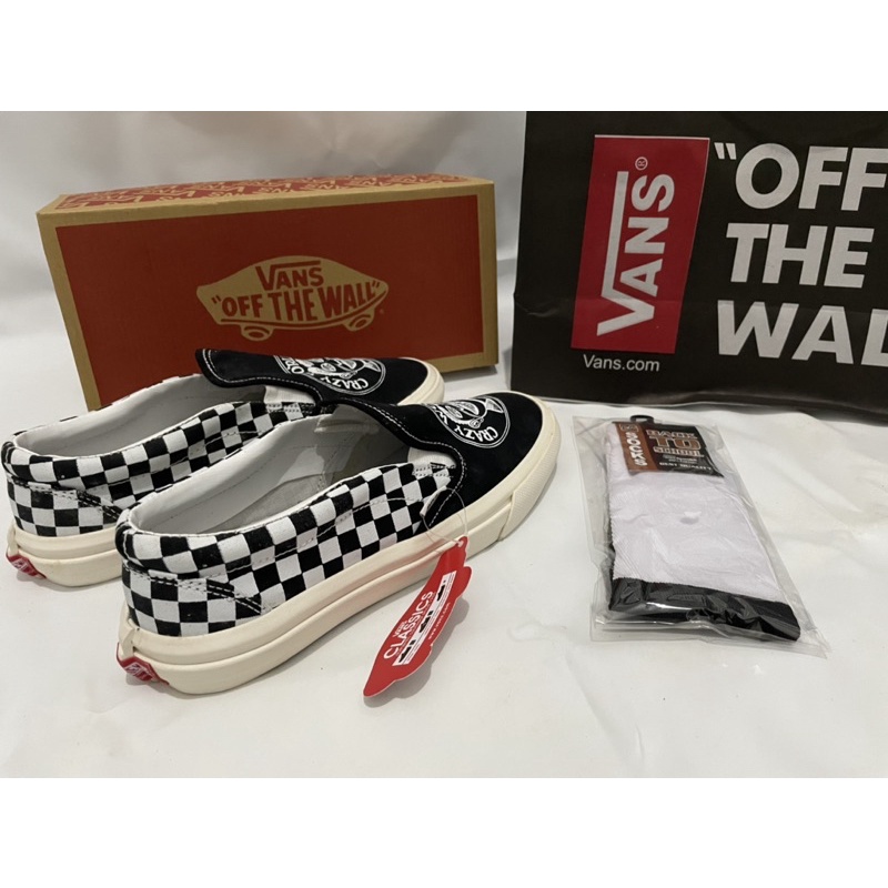 sepatu Vans karakter grazy world premium impor China mirah