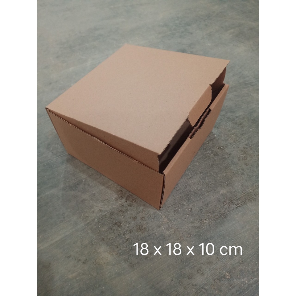 

kardus 18 x 18 x 10 cm --Diecut dan easy usage--