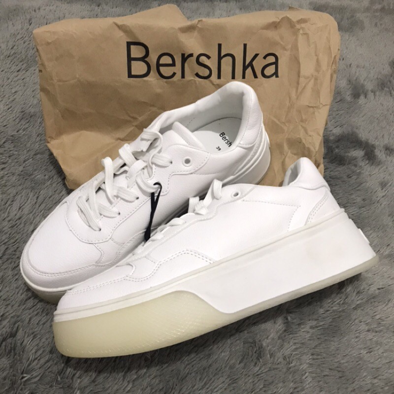 SEPATU BERSHKA ORIGINAL
