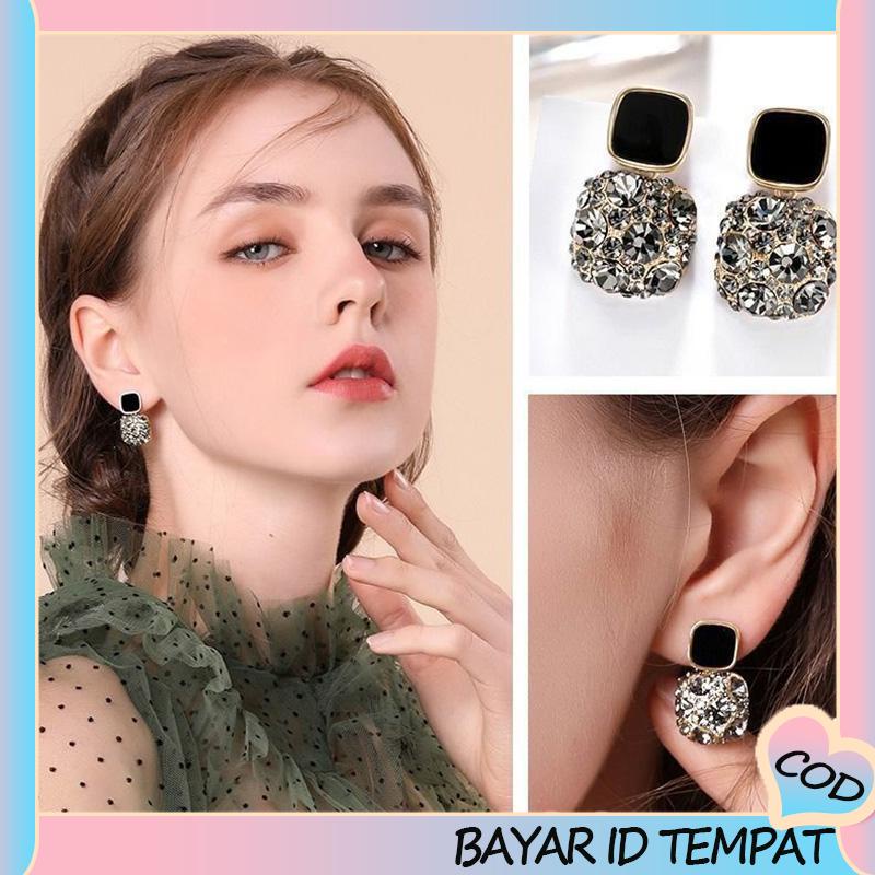 COD❤️ Anting Retro Mewah Siswa Perempuan Sederhana Temperamen Fashion Anting Murah Hati-A.one