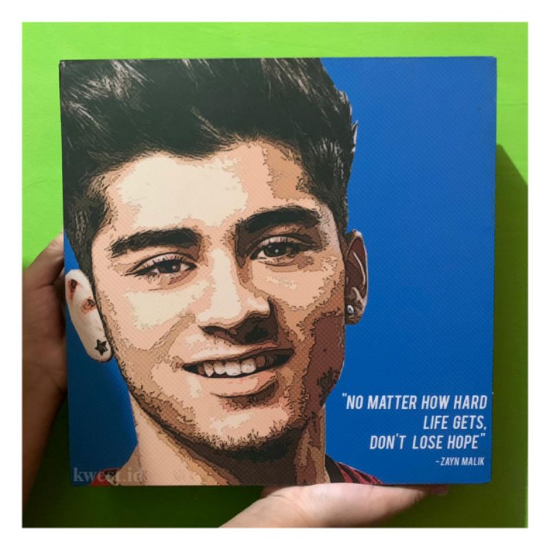 PAJANGAN ORIGINAL "STRIPE." ZAYN MALIK ONE DIRECTION 1D - HARRY STYLES LIAM PAYNE NIALL HORAN LOUIS 