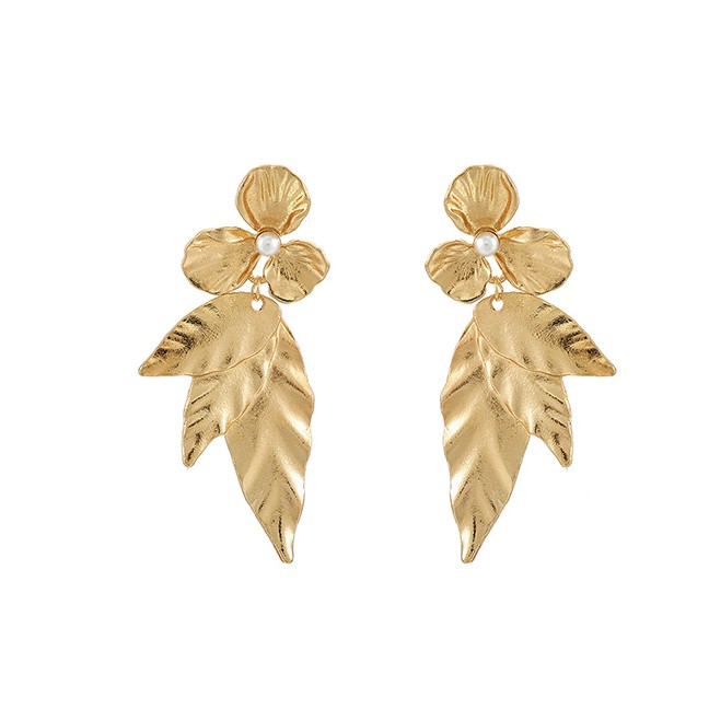 LRC Anting Tusuk Fashion Golden Golden Leaf Flower Pearl Earrings D73509