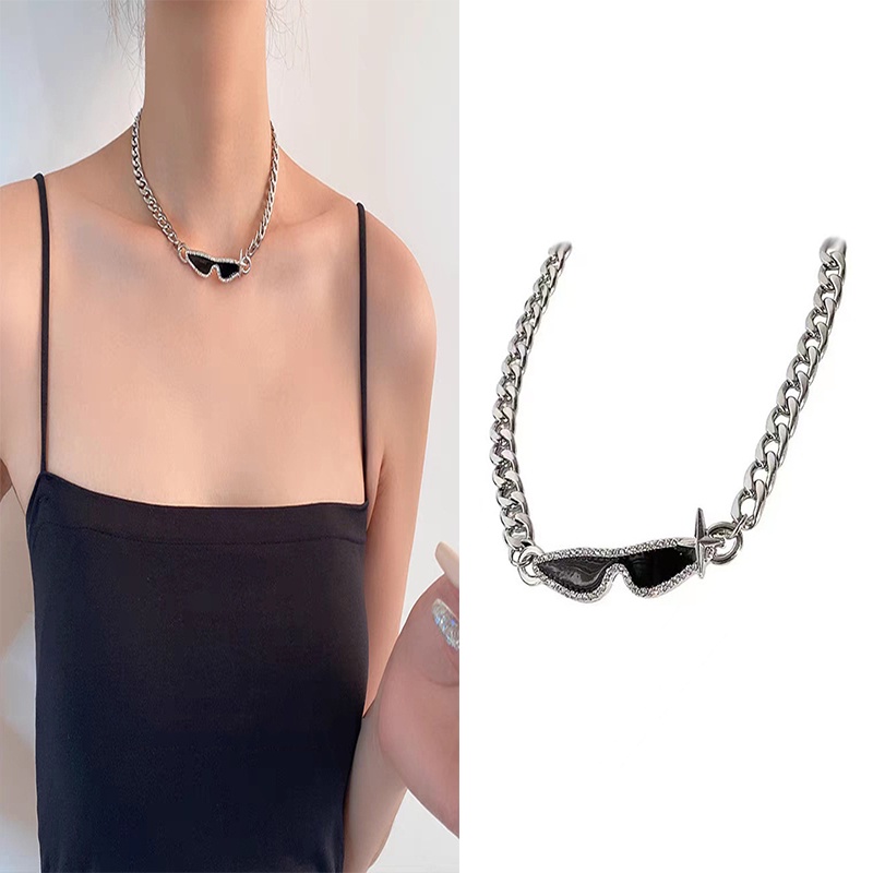 Kalung Rantai Choker Bentuk Kacamata Hitam Aksen Berlian Gaya Hip hop Untuk Pria Dan Wanita