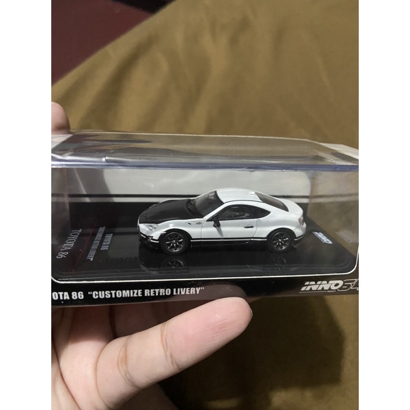 Inno64 Toyota 86 Retro Livery