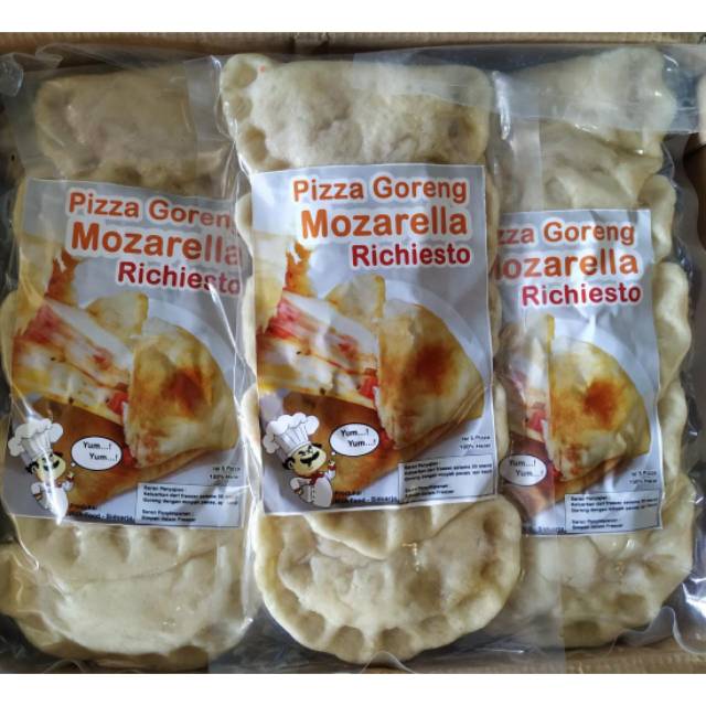 

PIZZA GORENG MOZZARELA