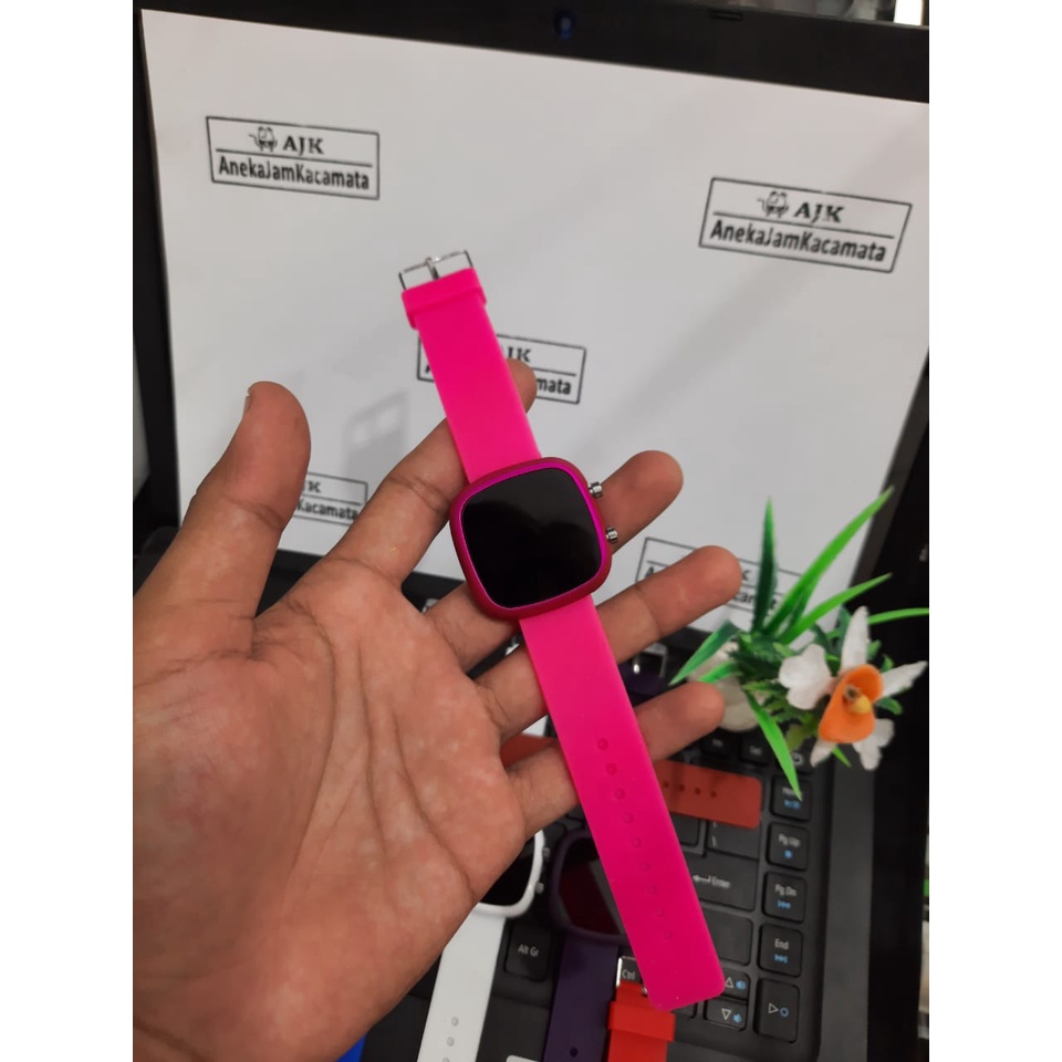 jam tangan Led Watch Oval Top Quality/jam tangan/Led Watch Oval Top Quality/jam tangan wanita led/jqm tangan wanita/Led Watch Oval Top Quality/jam rubber wanita/jam led termurah