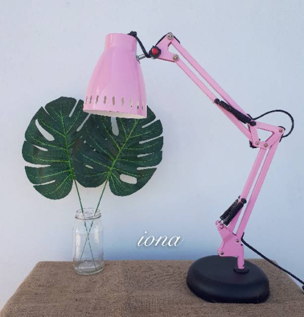 lampu meja arsitek pixar J023