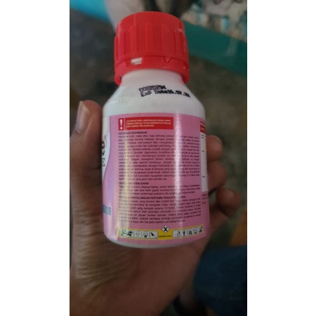 OBAT RUMPUT SEJENIS GOAL (PRODUCE 240 EC 100 ML)