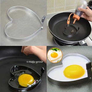 Cetakan Telur Telor Bentuk Hati / Egg Mold Love