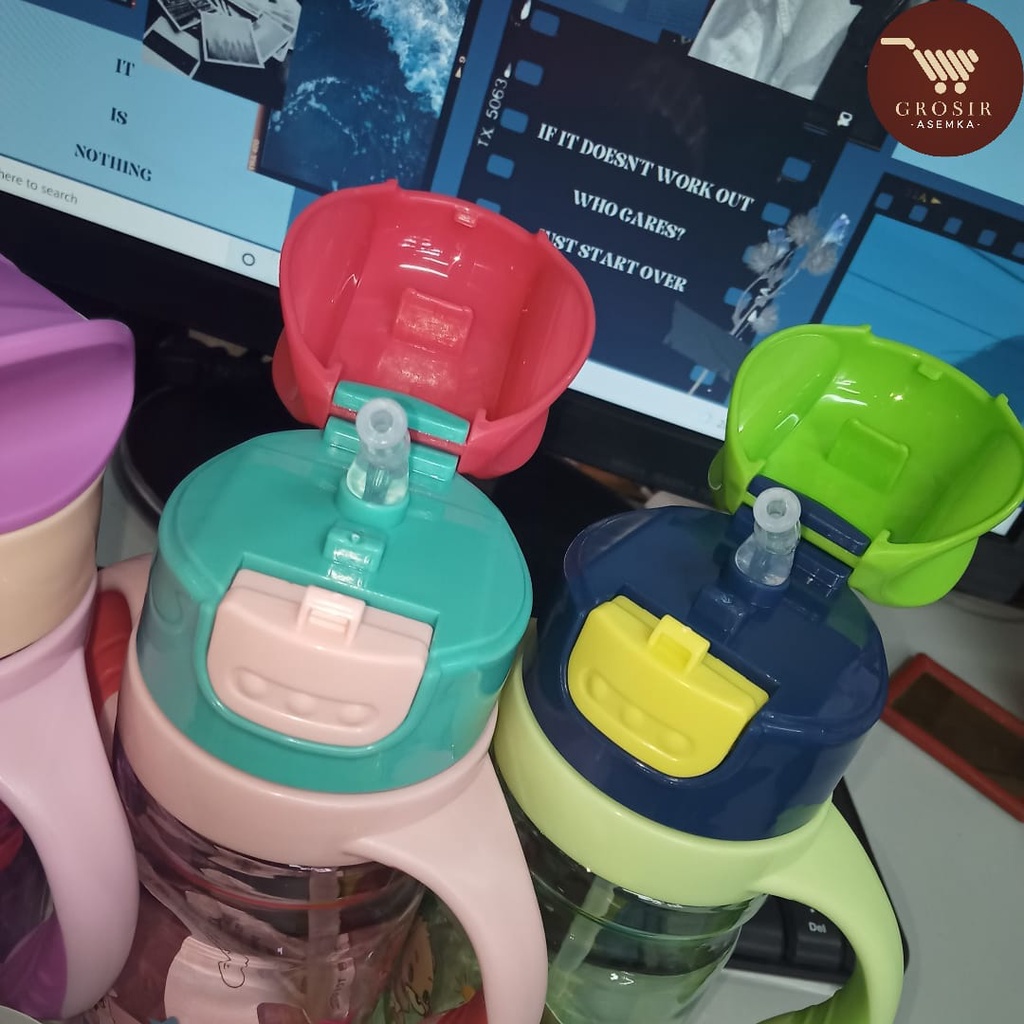 Botol Minum Anak 420ML - Botol Minum Anak Plastik With Sedotan - 2588