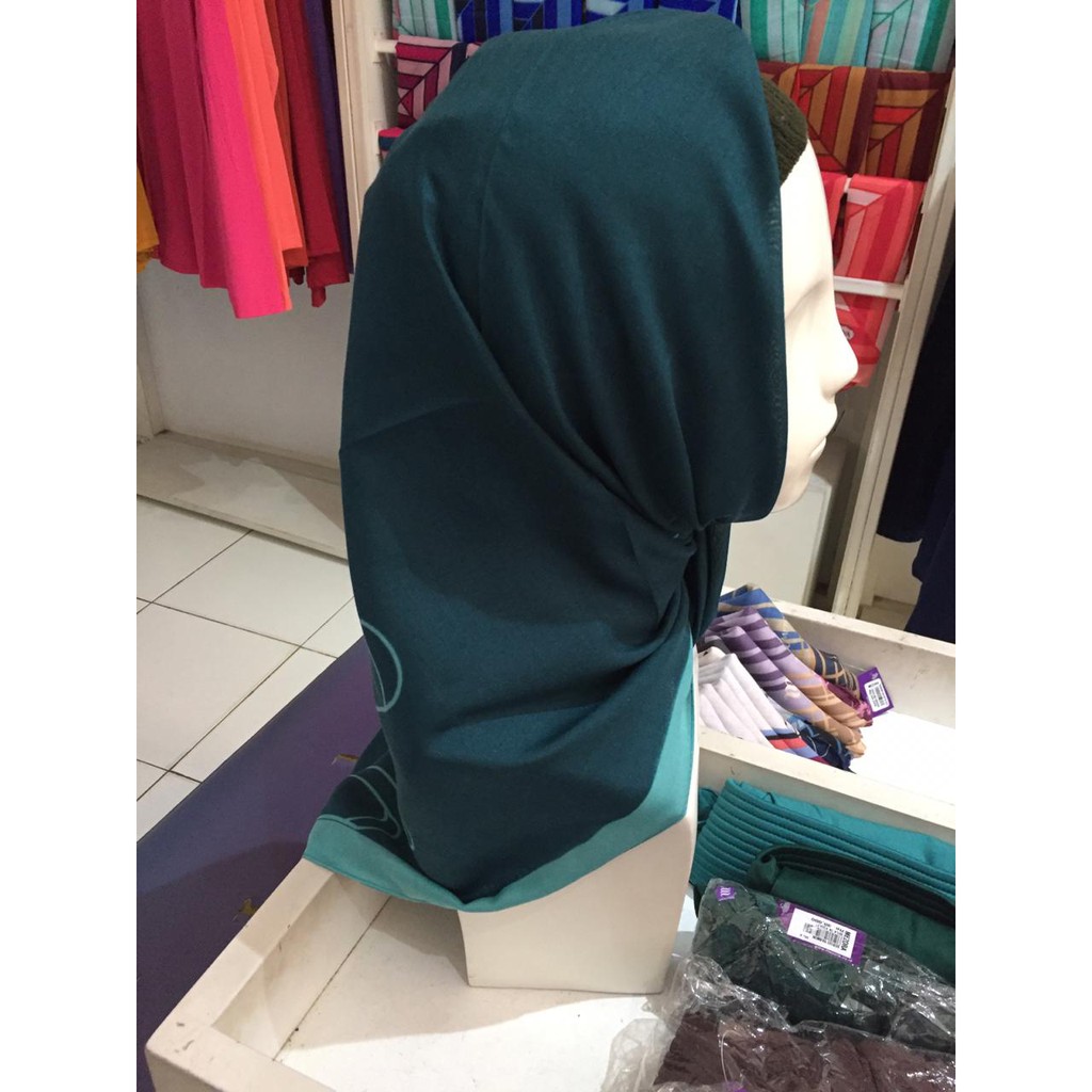 jilbab segi empat mezora daha green
