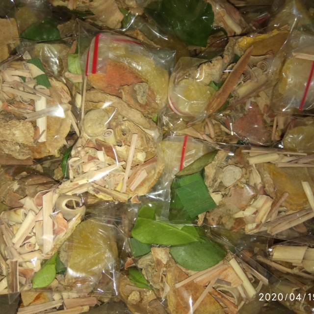 

EMPON EMPON TERDAFTAR DINKES BERSERTIFIKAT HALAL KOMPOSISI 9 BAHAN