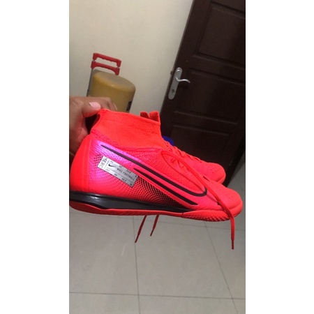 nike mercurial