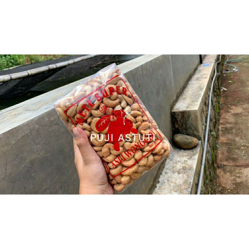 

KACANG METE GORENG SUPER JUMBO ASLI WONOGIRI