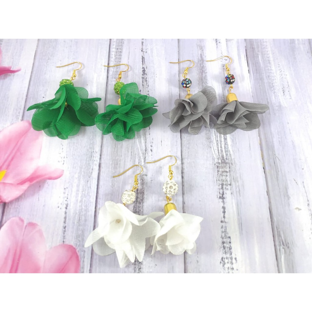 Anting Hijab Frill Sifon/ Anting bunga frill / anting bunga  korea By Tokopelanginicer