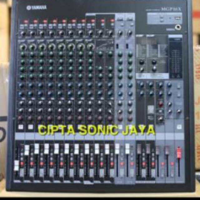Mixer yamaha MGP 16 x . MGP16X CHINA