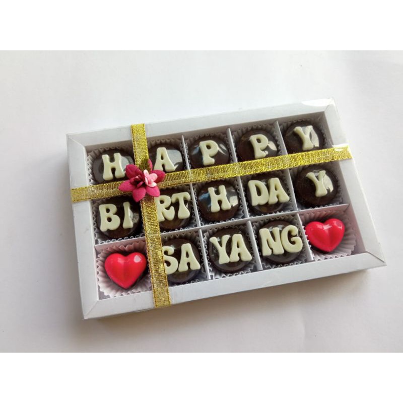 

COKLAT ULANG TAHUN PACAR