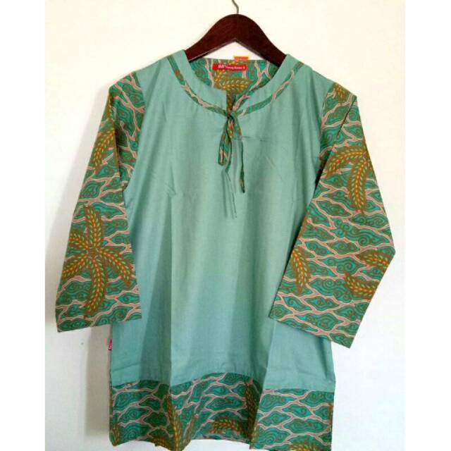 BLOUSE BATIK. BATIK WANITA. BATIK KERJA