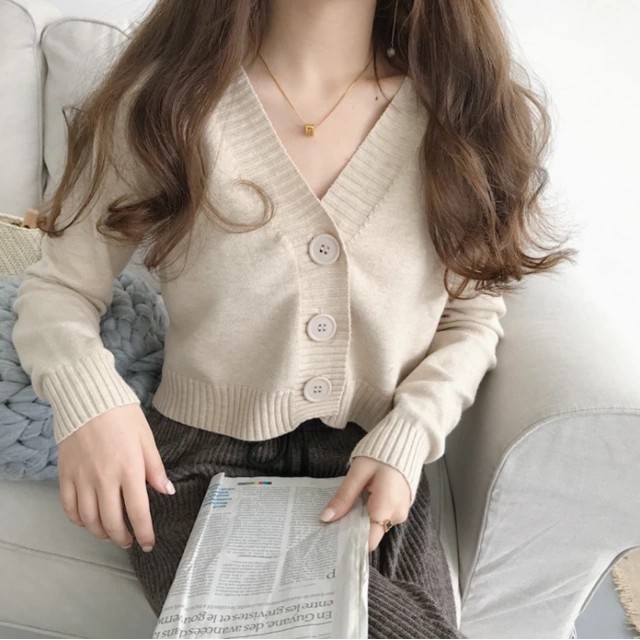 Bailey / Bianca Crop Cardi - Kardigan  Rajut Kombinasi Kancing