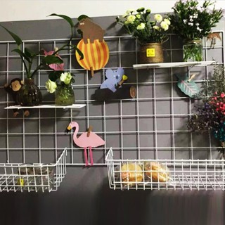 RAGAN PUTIH rak gantung besi wall grid display sepatu RAGAN PUTIH rak gantung besi wall grid display sepatu