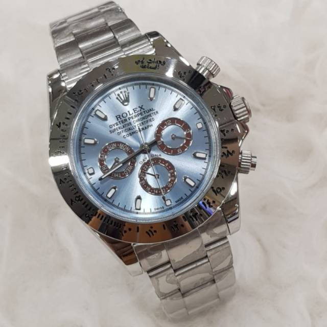 Jam tangan Rolex daytona otomatis