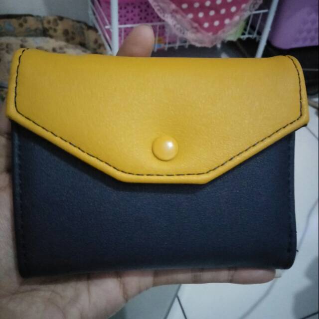 Dompet Stradivarius Lipat Kecil