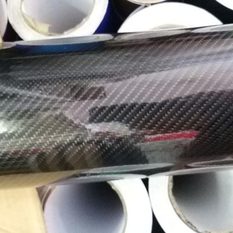 

E72C Stiker Karbon 6D Glossy Meng Lebar 152Cm x Panjang 50Cm 8N0