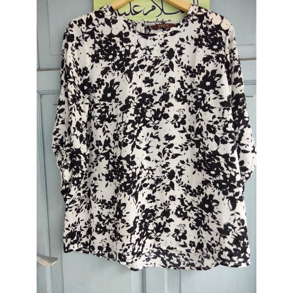 Preloved atasan bunga