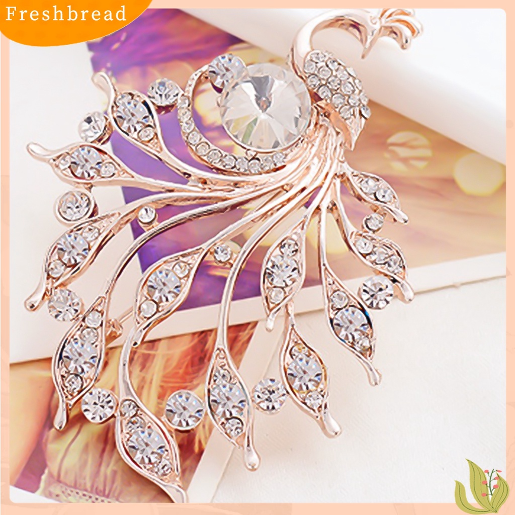 [ TERLARIS]Women Peacock Shape Rhinestone Inlaid Brooch Pin Breastpin Collar Hat Jewelry