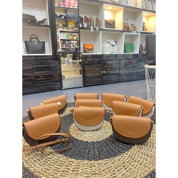 SLING BAG TAS WANITA MICHAEL KORS HARGA TERMURAH KUALITAS ASLI BARANG BARU,BARANG BRANDED