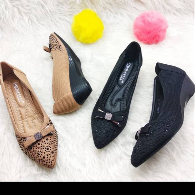 Wedges simoncelli sepatu wanita import