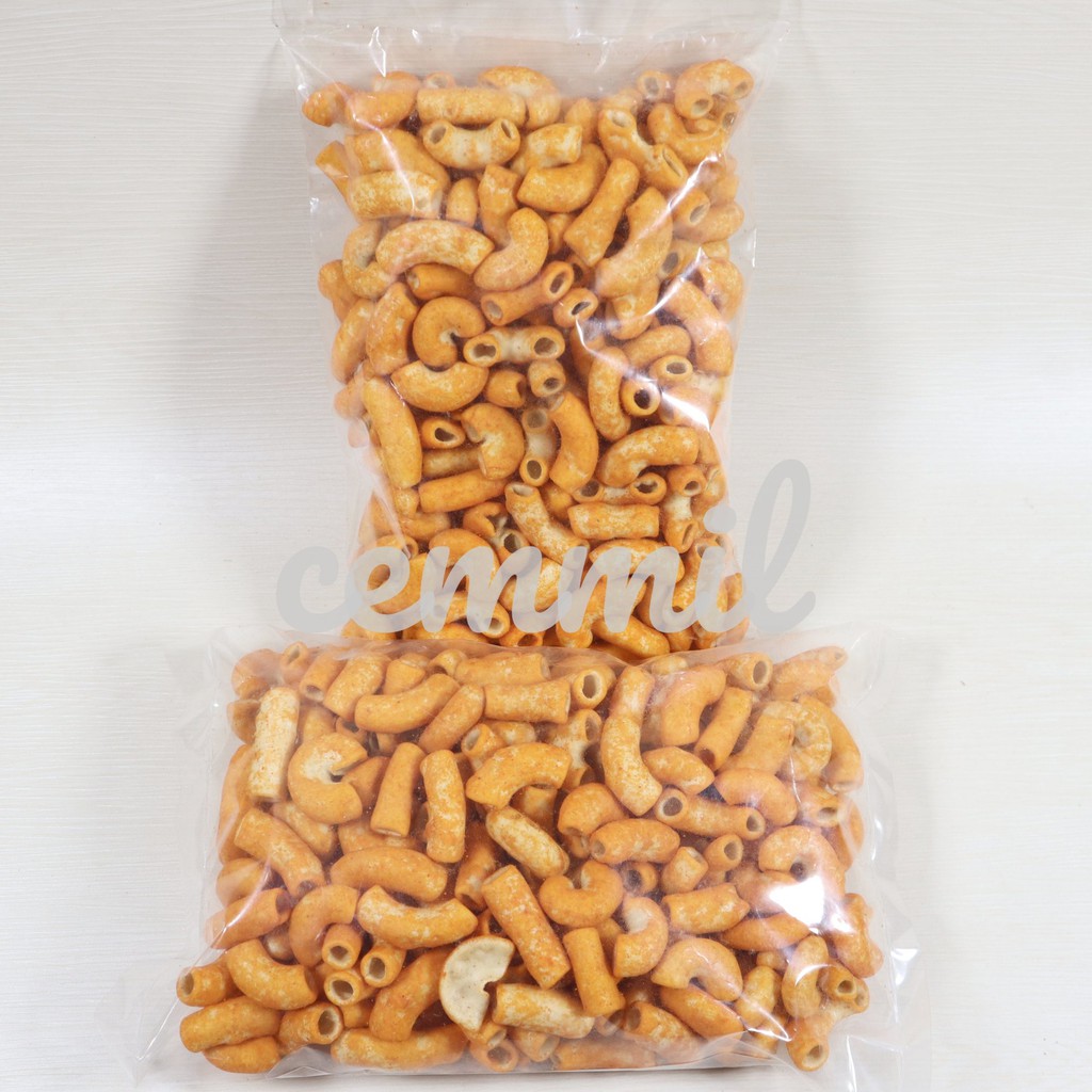 

MAKARONI PIPA PEDAS MANIS 150 gr / Aneka snack / camilan / jajan kiloan