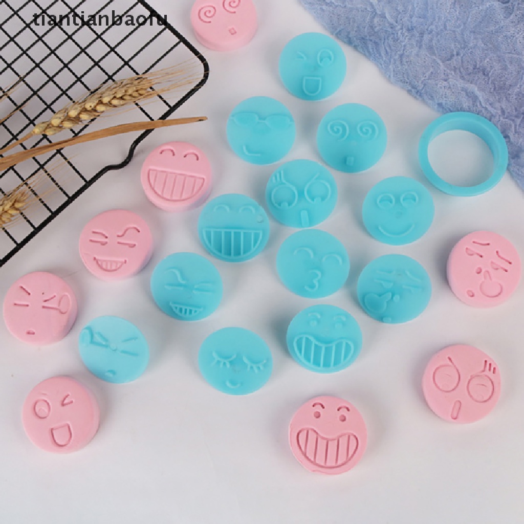 13pcs Cetakan Kue / Biskuit / Fondant Bentuk Wajah Tersenyum Untuk Dekorasi