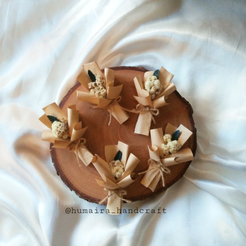 

mini buket | buket bunga mini | hiasan aestethic | souvenir | buket mini bunga kering